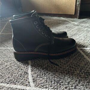 ROOTS BOOTS made in Canada